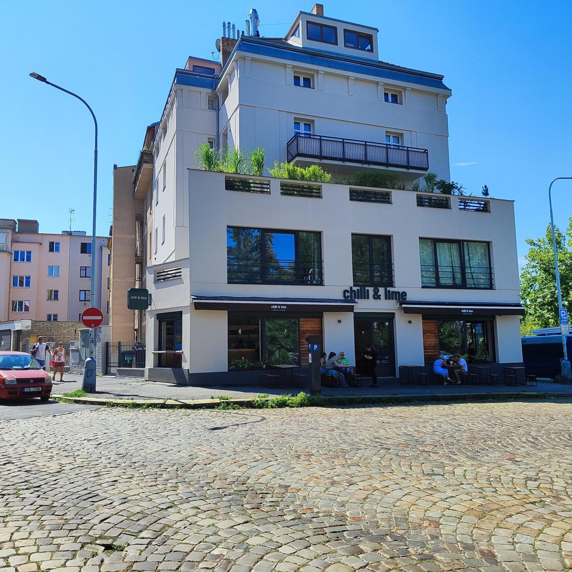 Apartment Big Windows Praha Eksteriør bilde